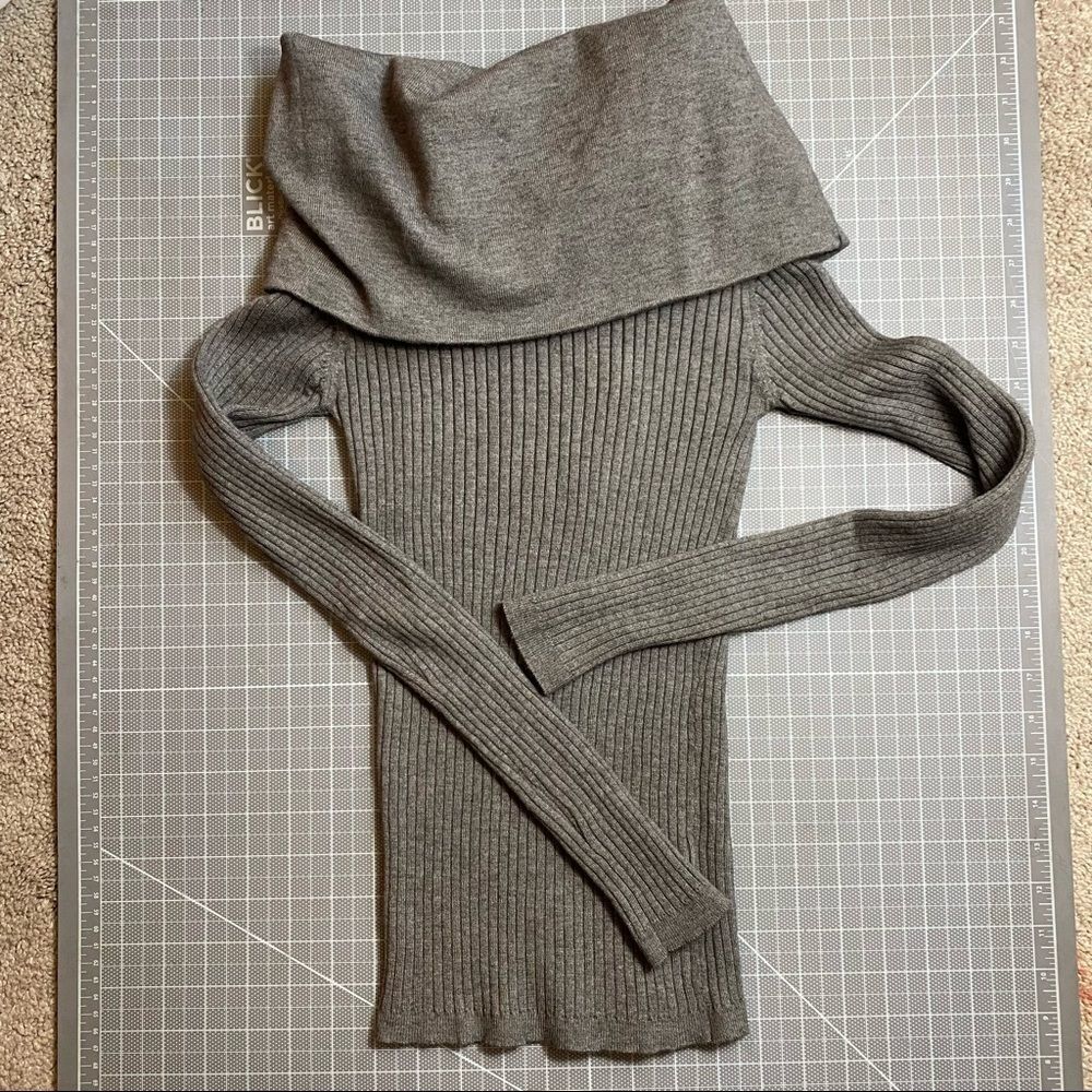 NWT Line & Dot Cowl Neck Oversized Collar ribbed sweater